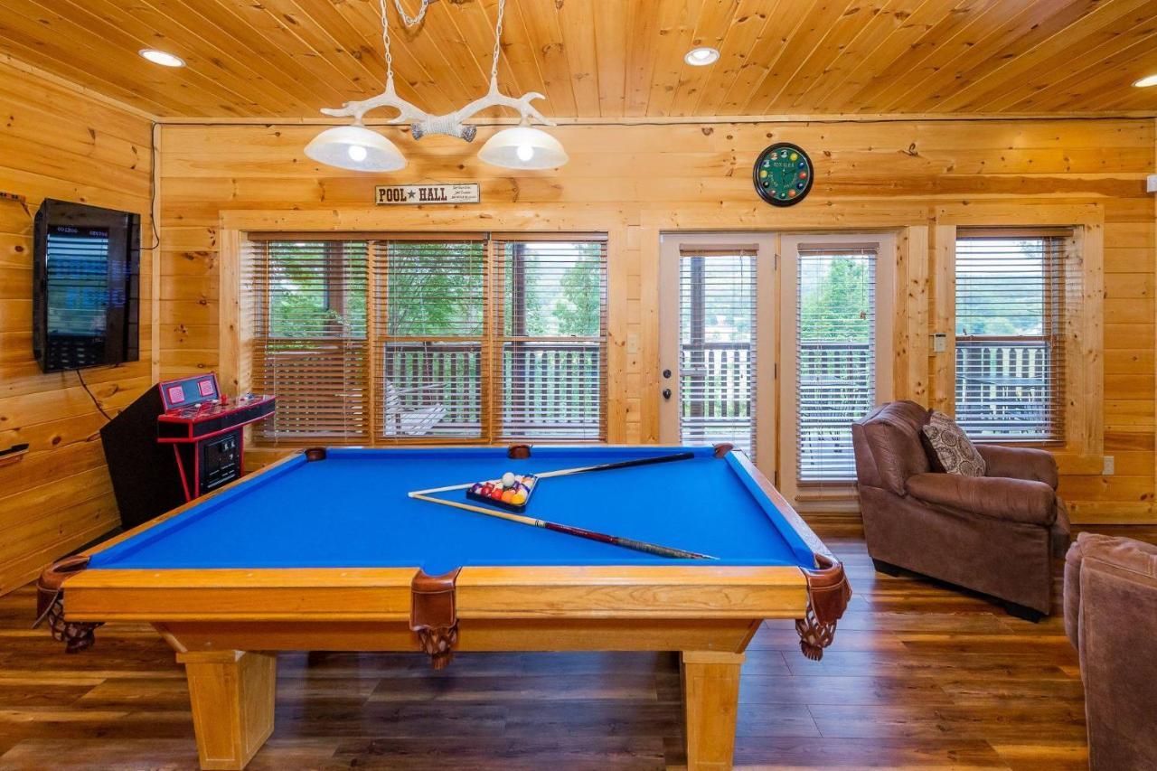 Mountain Creek Lodge Pigeon Forge Exteriör bild
