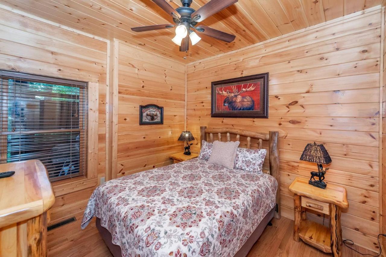 Mountain Creek Lodge Pigeon Forge Exteriör bild